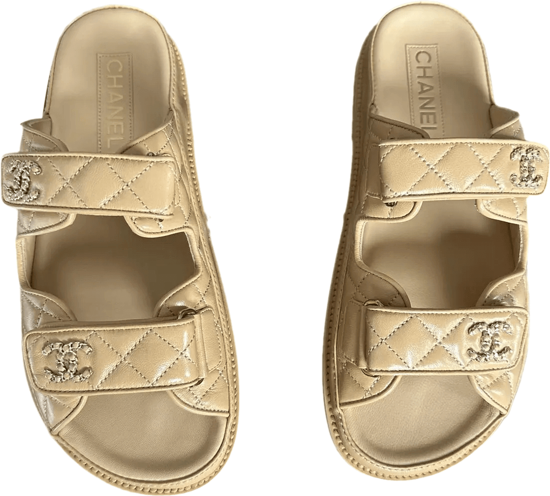 Chanel Sandales Matelassées CC Beige